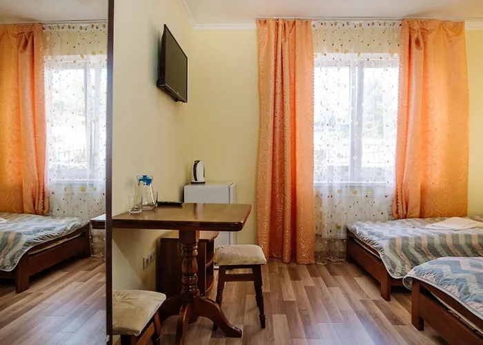 Konvalia Otel Truskavets